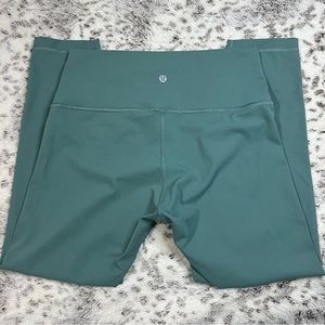 Lululemon Wunder Train High-Rise Crop 23” Size 10